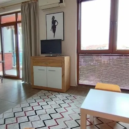 Апартамент Sunwave Saint *