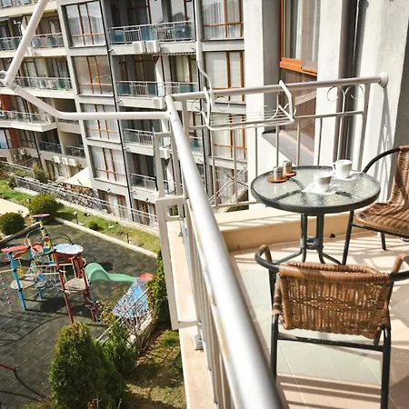 Sunwave Saint Apartament *