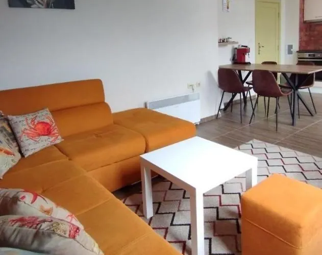 Sunwave Saint Apartment *